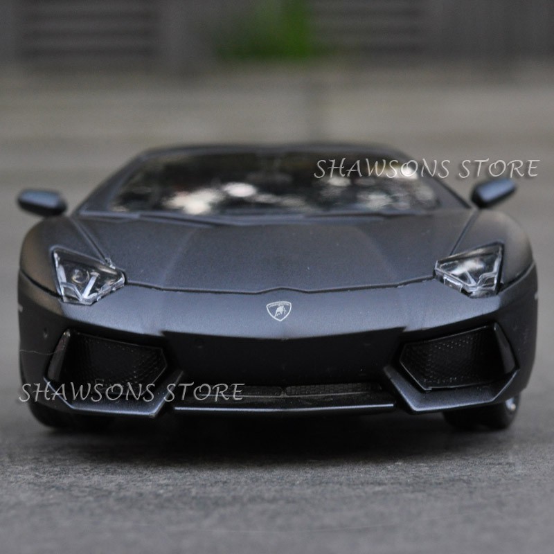 lamborghini aventador diecast 1 24