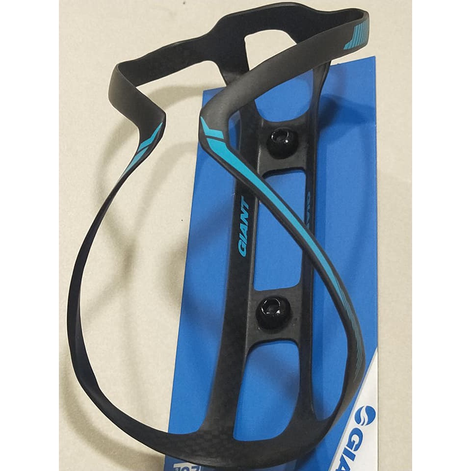 giant airway carbon bottle cage