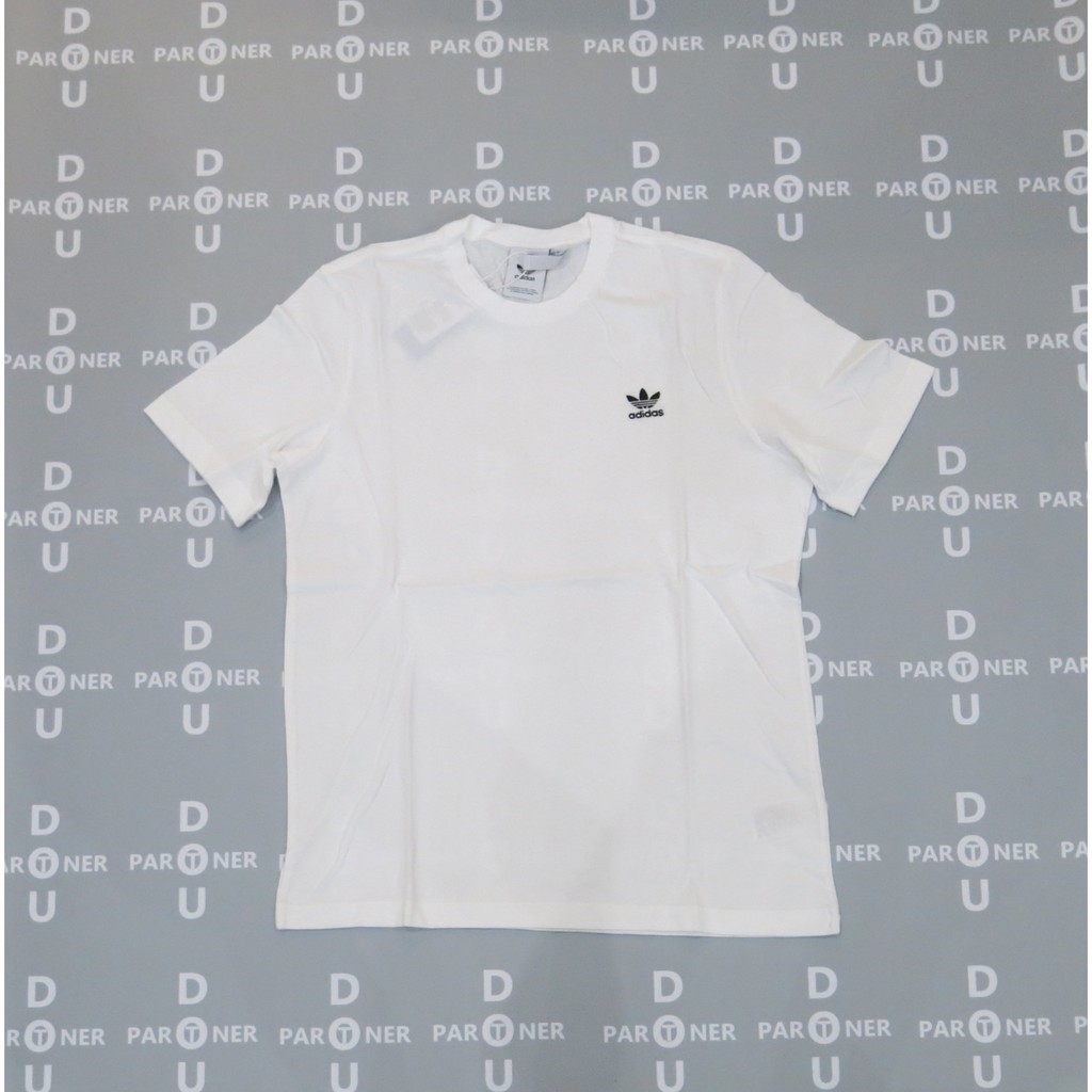 adidas originals small logo t shirt