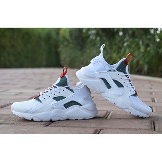 nike air huarache gucci