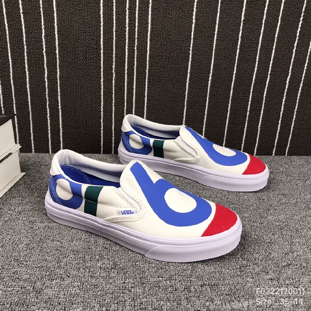 deck club slip ons