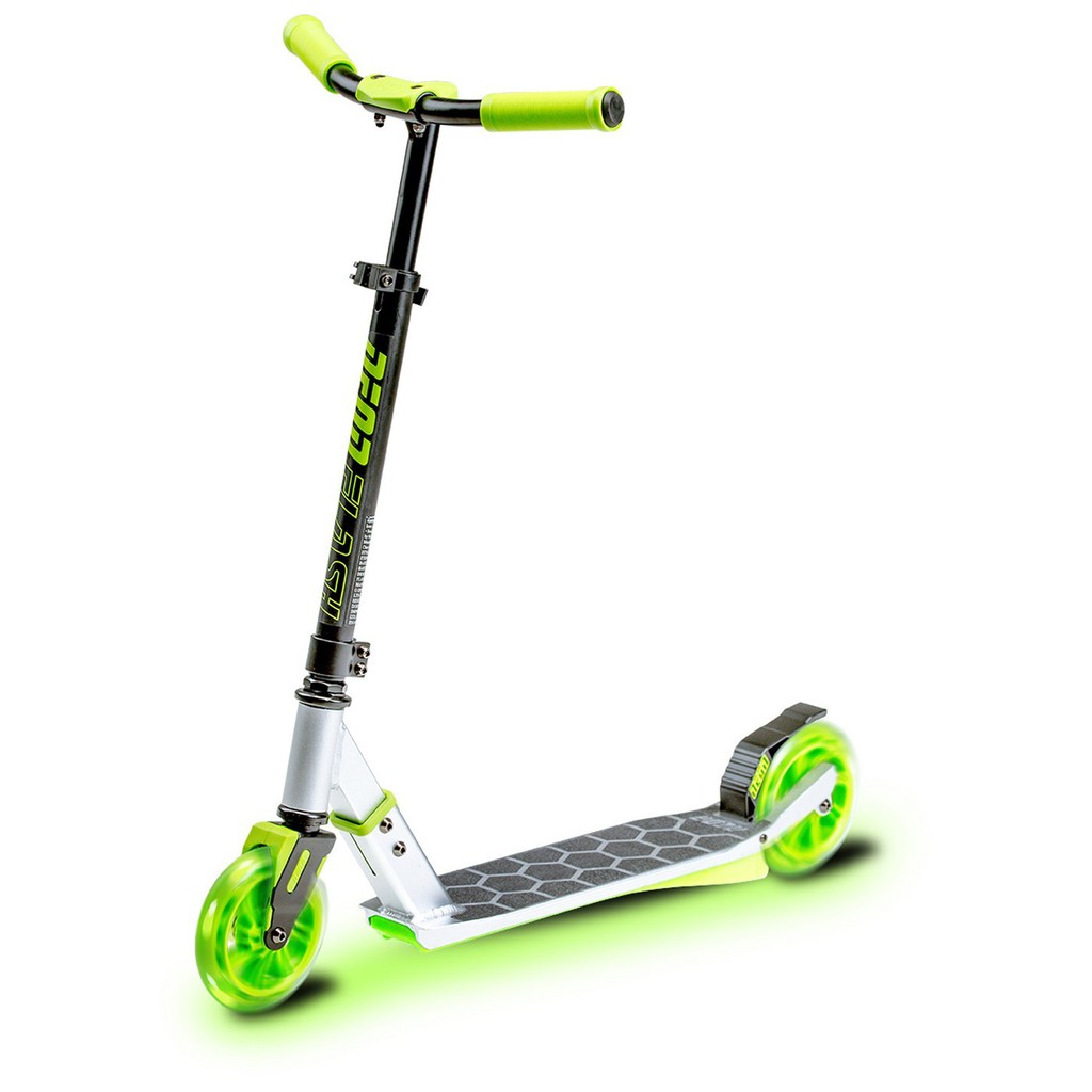 yvolution neon scooter