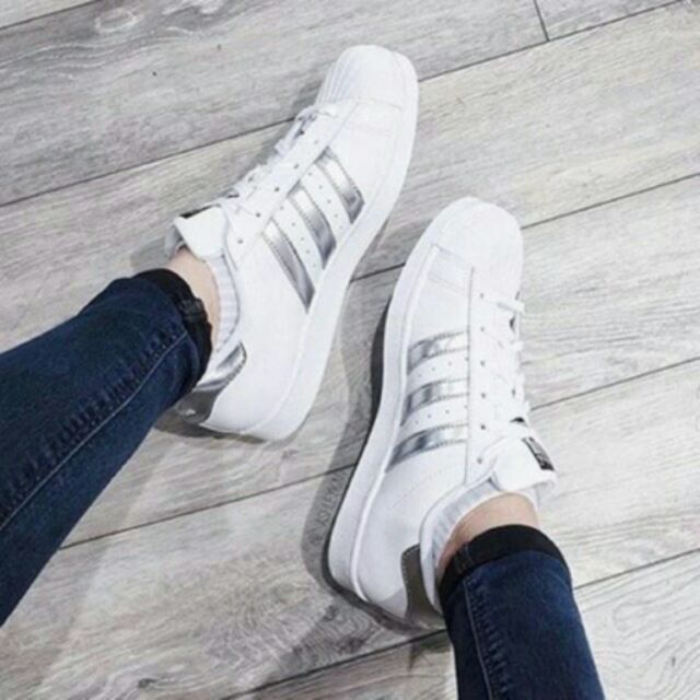 adidas superstar silver stripes