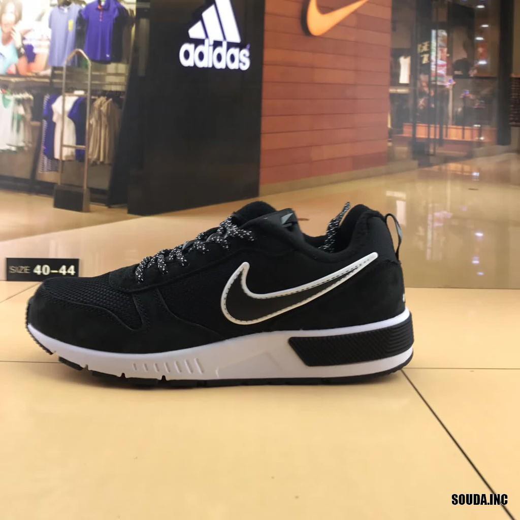 nike sneakers nightgazer