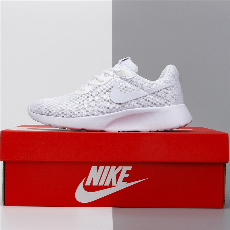 nike run roshe white