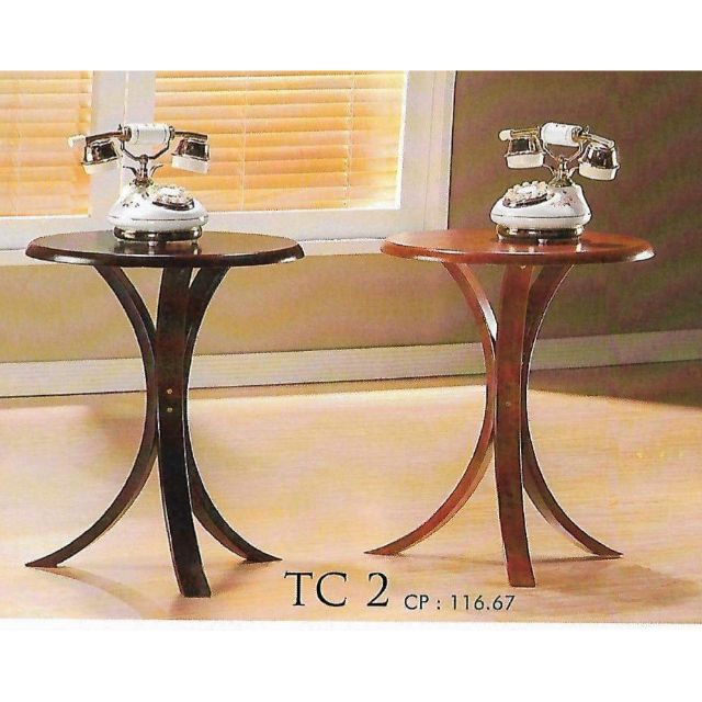 Small Wooden Round Table Coffee, 3 Legged Round Side Table