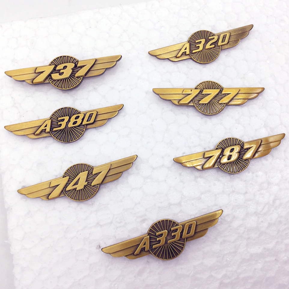 [KEDAI LOKAL ] PREMIUM Boeing 737 747 777 787 Airbus A320 A330 A350 A380 wings Brooches Pin Aviation Mer