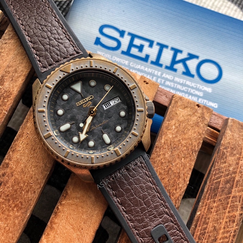 Ready Stock*ORIGINAL Seiko 5 Sports Superman SRPE80K1 Vintage Automatic  100M Bronze Case Men's Watch | Shopee Malaysia