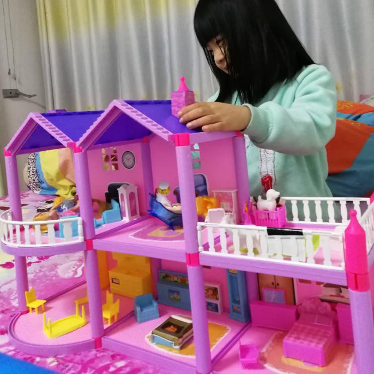 barbie house full