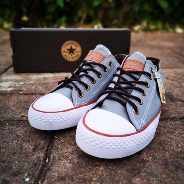 converse chuck taylor light grey