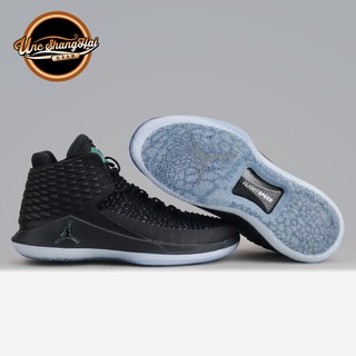 aj32 black cat