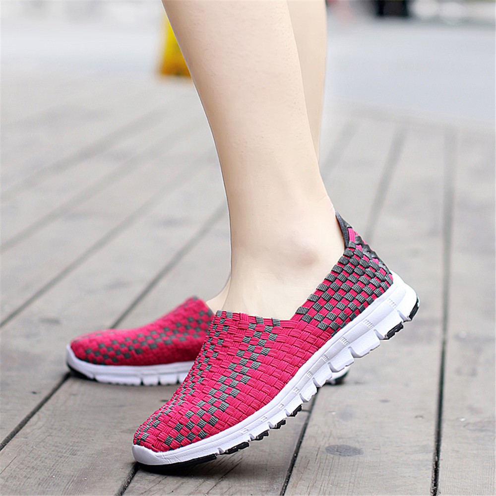 ladies casual shoes