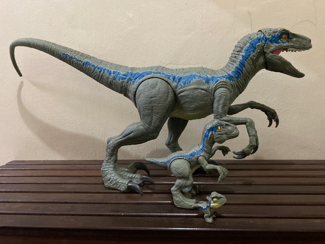 Jurassic World Super Colossal Velociraptor Blue Shopee Malaysia