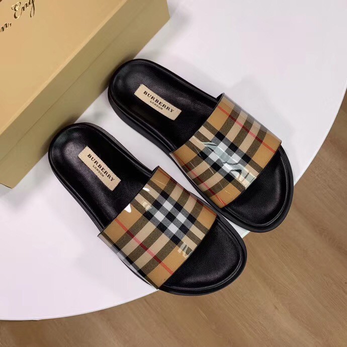slippers burberry