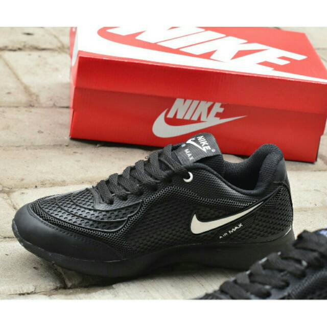 nike black school shoes