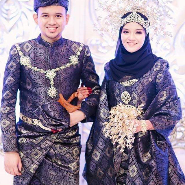  Baju  Kahwin  Songket  Purple