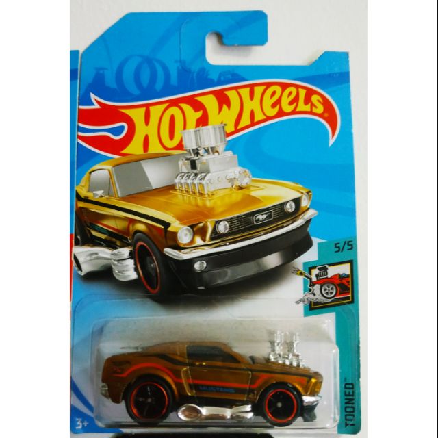 hot wheels mustang sth