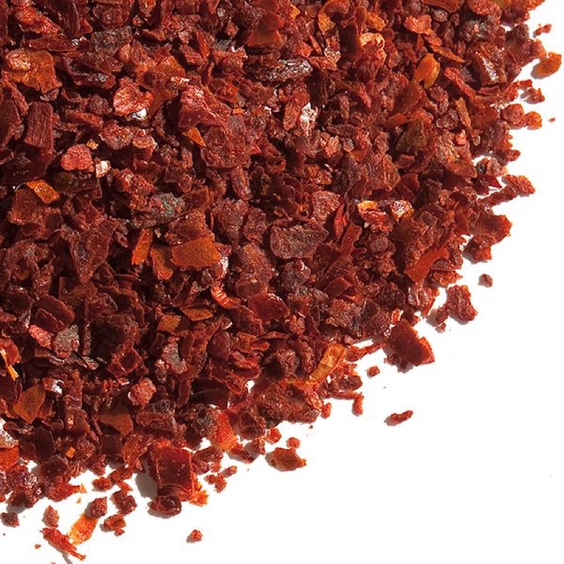 dried aleppo chili flakes pul biber halaby pepper turkish middle eastern emping cili fulful Ḥalabī Halep biberi pulpeppe