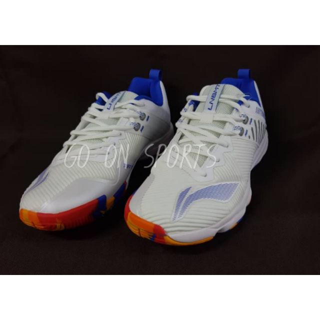li ning tennis shoes