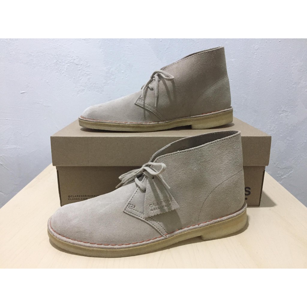 clarks desert boot 43