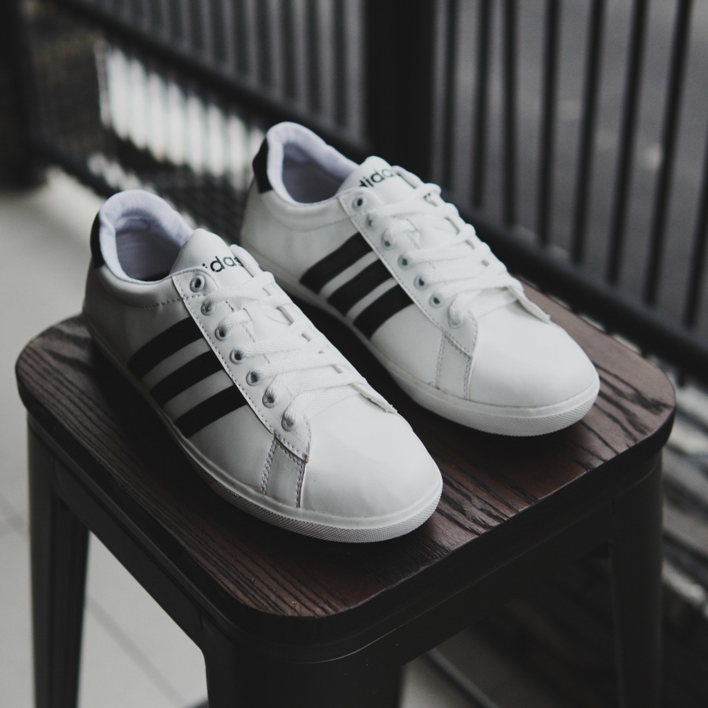 adidas neo white shoe