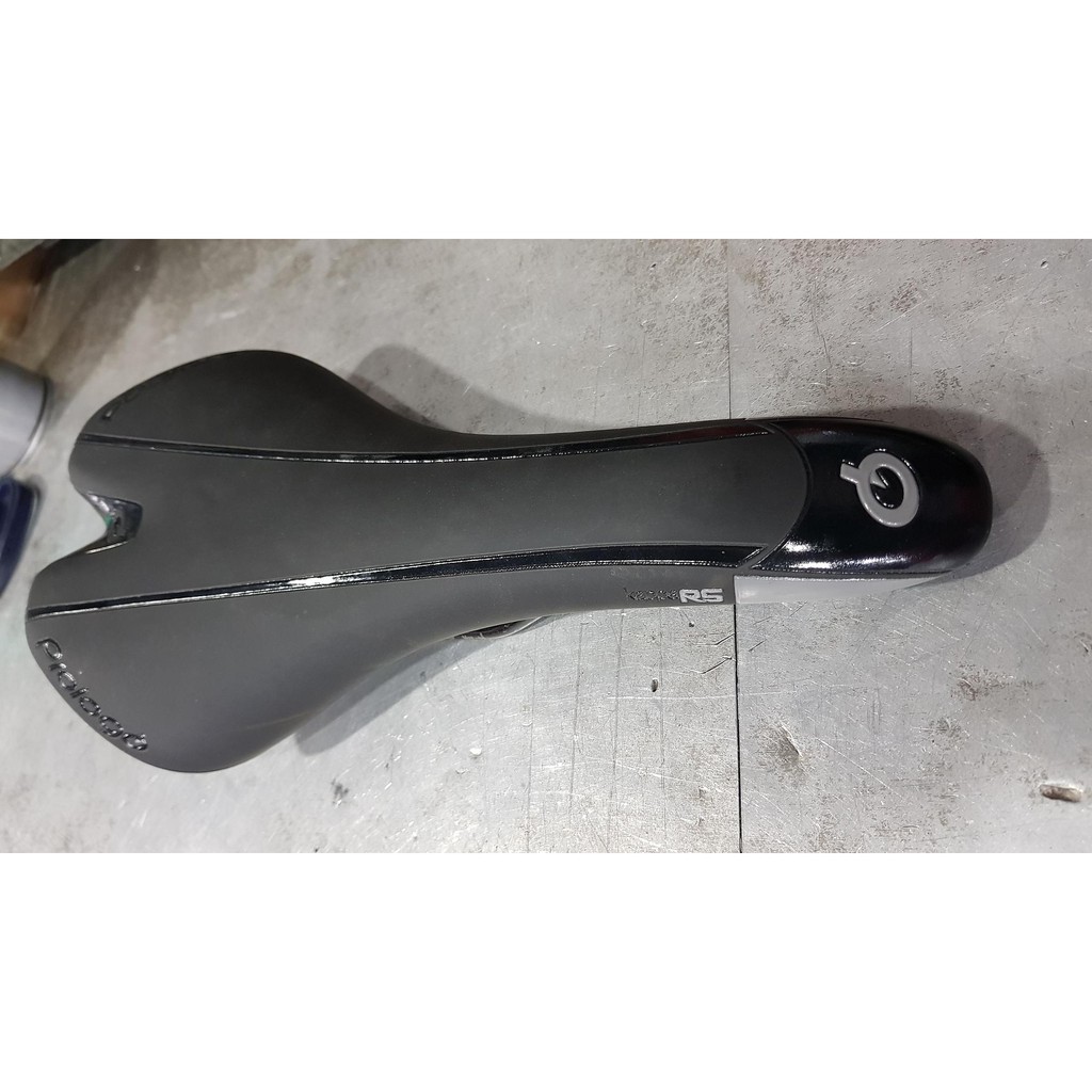 prologo nago rs saddle