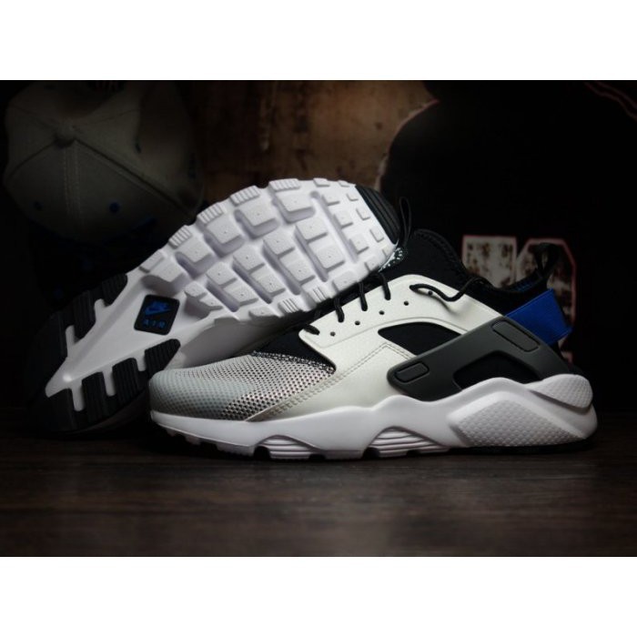 nike air huarache all blue