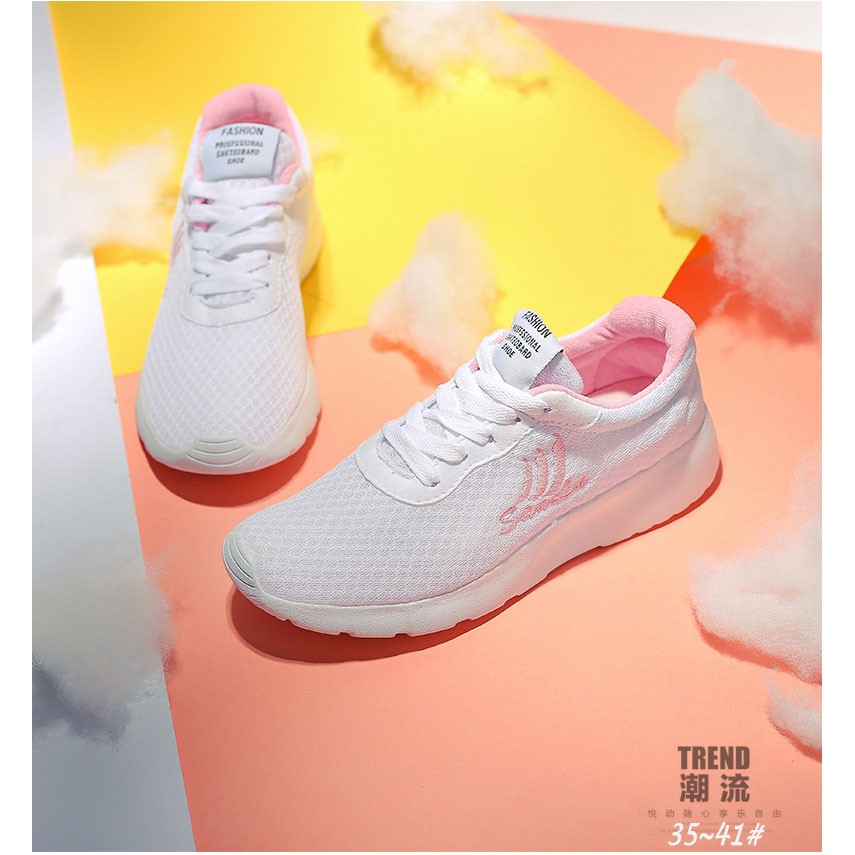 large size female shoes