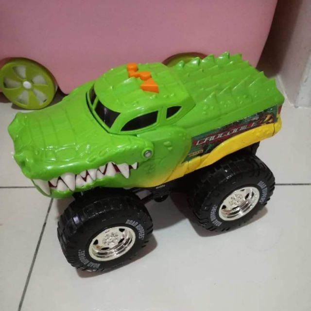 road rippers crocodile truck