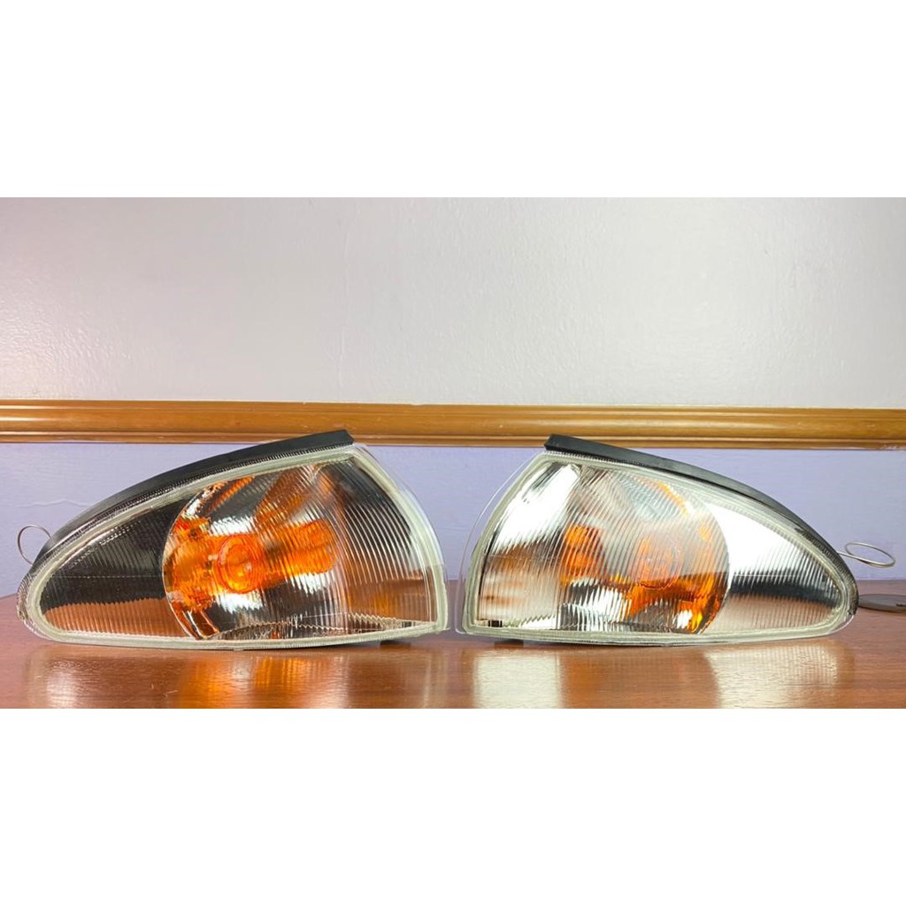 PROTON WIRA SATRIA PUTRA ANGLE CORNER SIGNAL LAMP / WIRA LAMPU SIGNAL