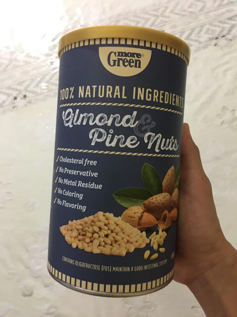 More green almond and pine nuts