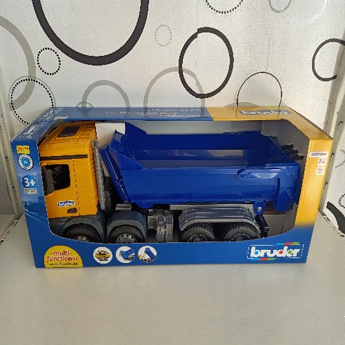 bruder mb arocs halfpipe dump truck