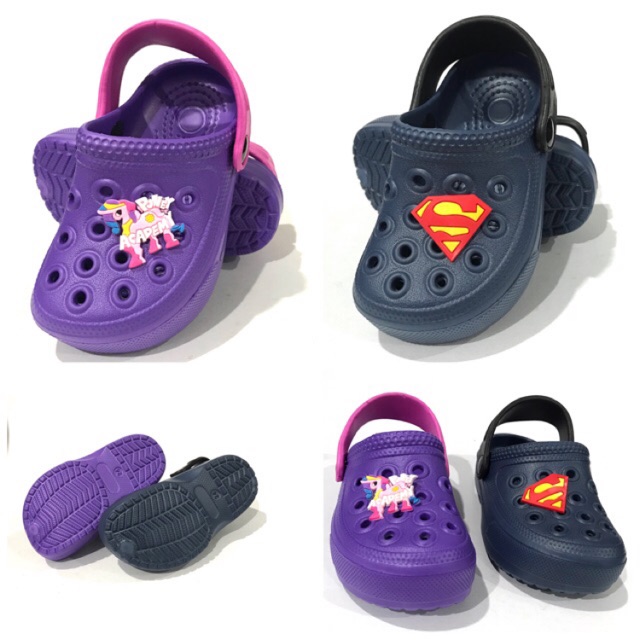 superman crocs