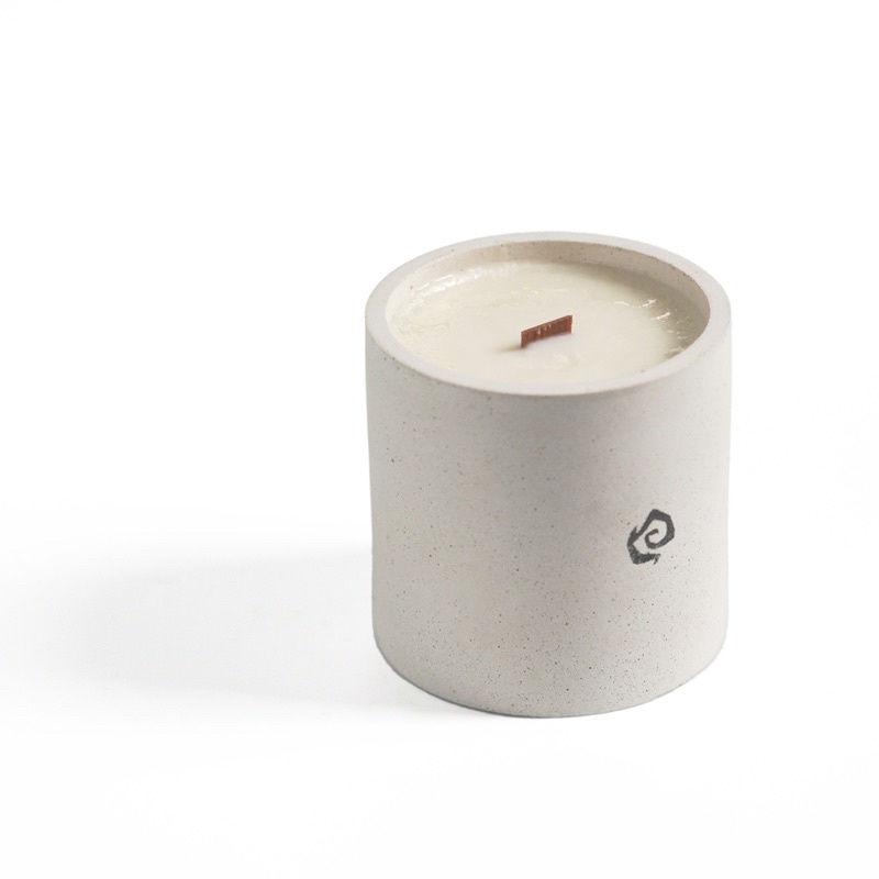 Seasalt Orchid | Concrete Scented Soy & Beeswax Blend Candle | 100% Handcrafted | Lilin Wangi Aromaterapi