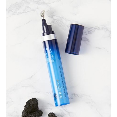 innisfree moisture volumizing eye serum