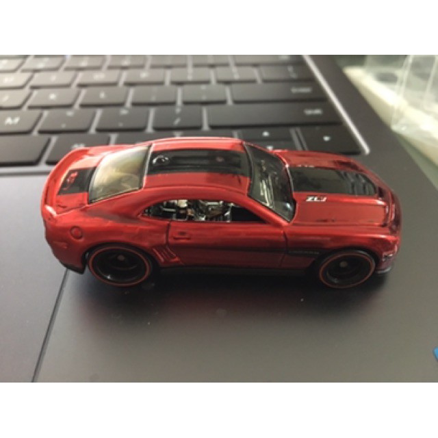 hot wheels 12 camaro zl1