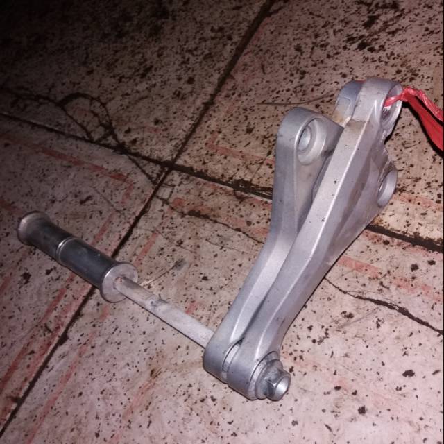 As Engine Holder Frame Y New Cb150R Ncb Cb150 Cb 150 R 150r Facelift