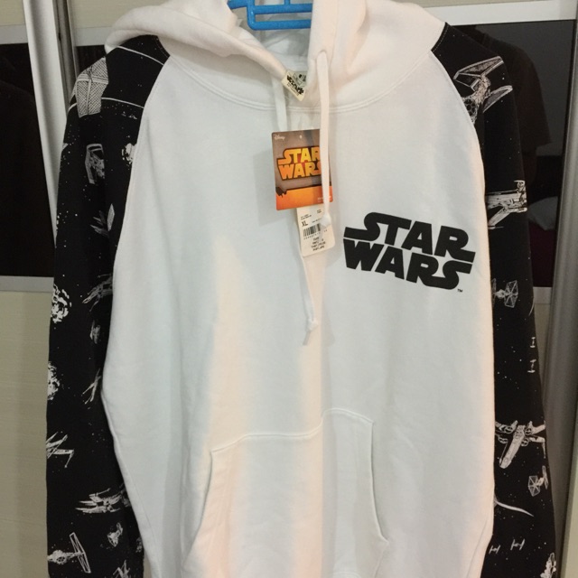 Authentic Uniqlo Starwars Hoodie Size Xl Shopee Malaysia