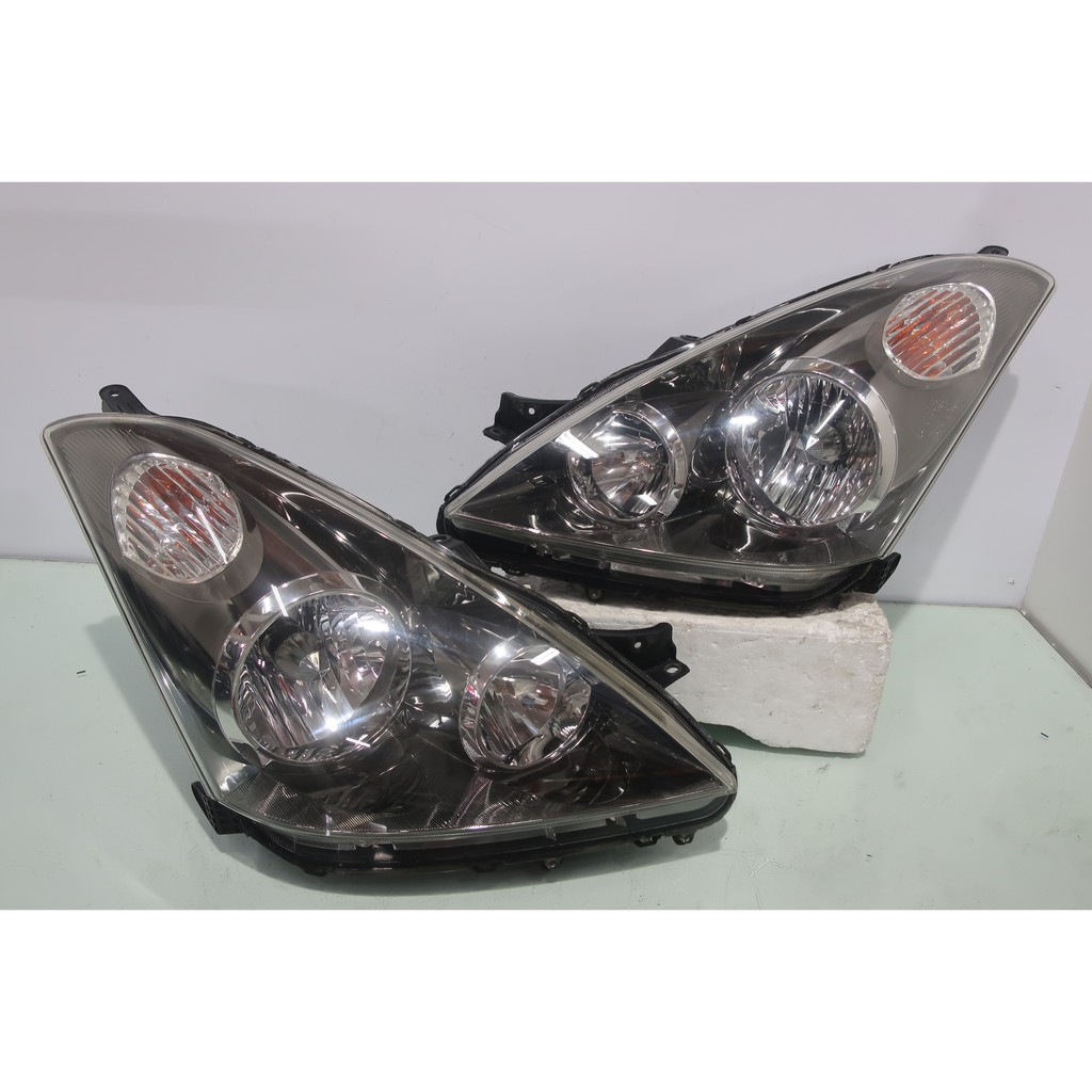 Jdm Original Japan Toyota Wish Zne10 Zne10g 2003 2005 Front Xenon Hid Headlights Lamps Lights Head Lamp Light 1 Pairs Shopee Malaysia