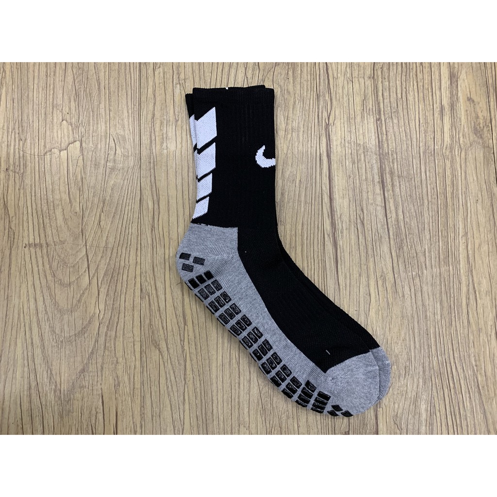 nike non slip socks