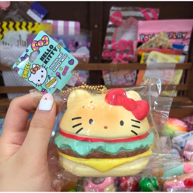 hello kitty burger squishy