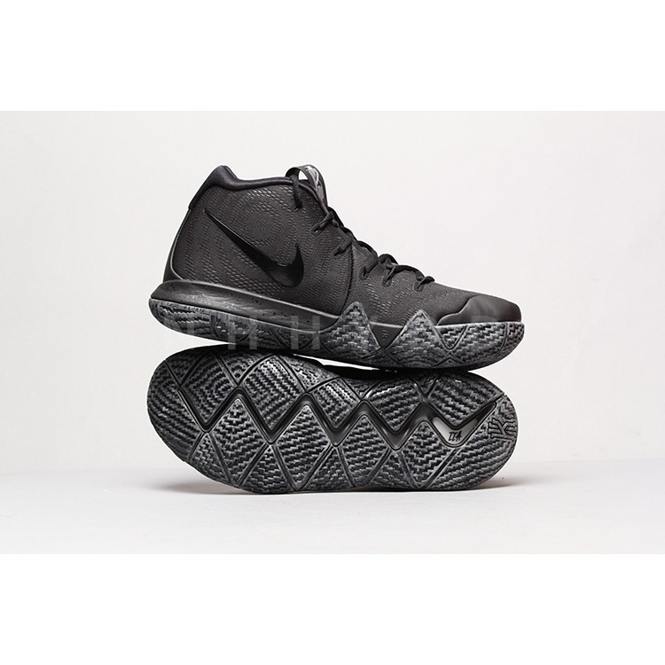 all black kyrie 4