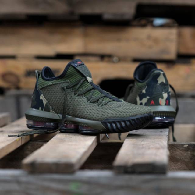 lebron xvi low camo