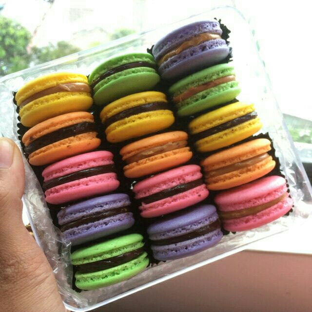 Big Macaron 15 Pcs Halal Limited Edition Shopee Malaysia