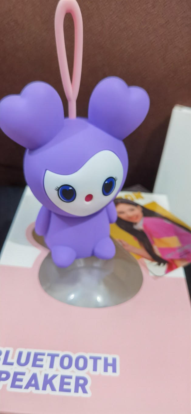 From Withdrama Twice Lovely Bluetooth Speaker Released In 17 12 Shopee Malaysia