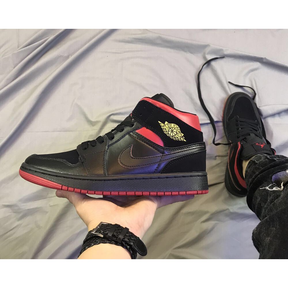 nike zoom 2k 2000