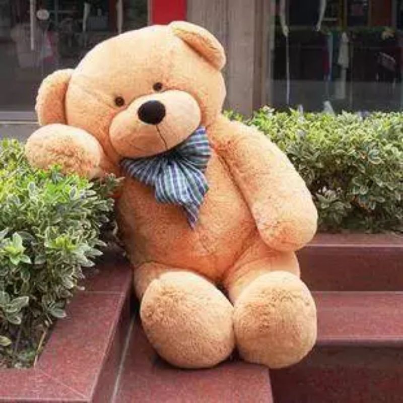 patung teddy bear besar