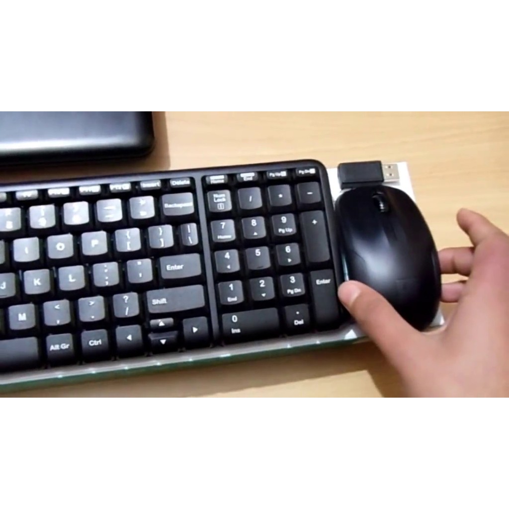 Logitech MK220 Wireless Combo Keyboard + Mouse Free 3 Year ...