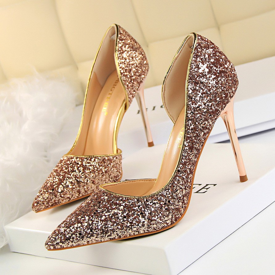 ladies gold heels