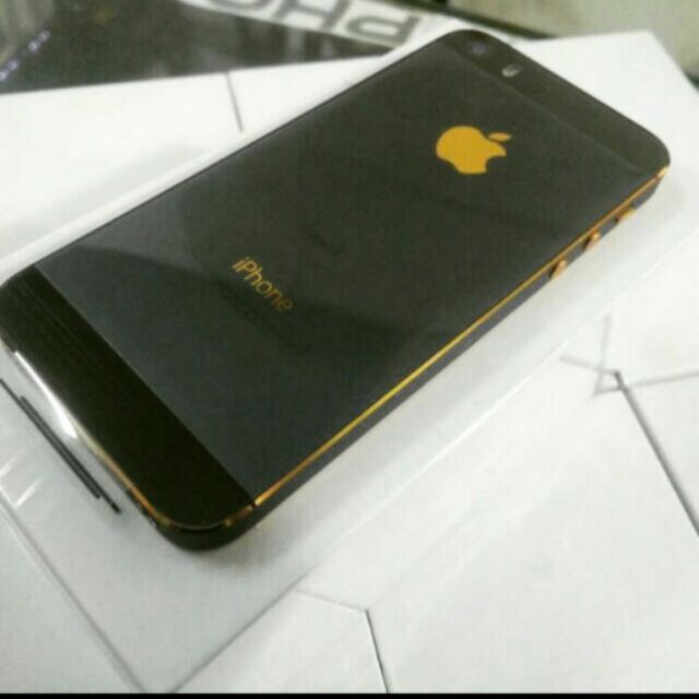 black and gold 5s